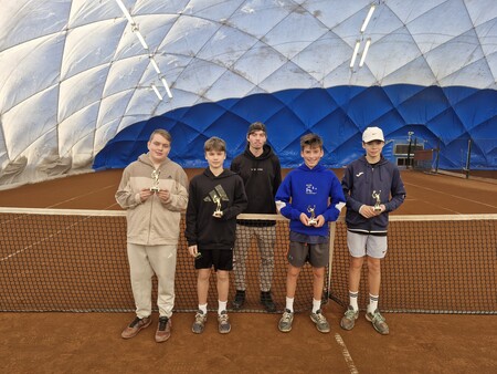 Turnaj ČTS dorostu v naší hale